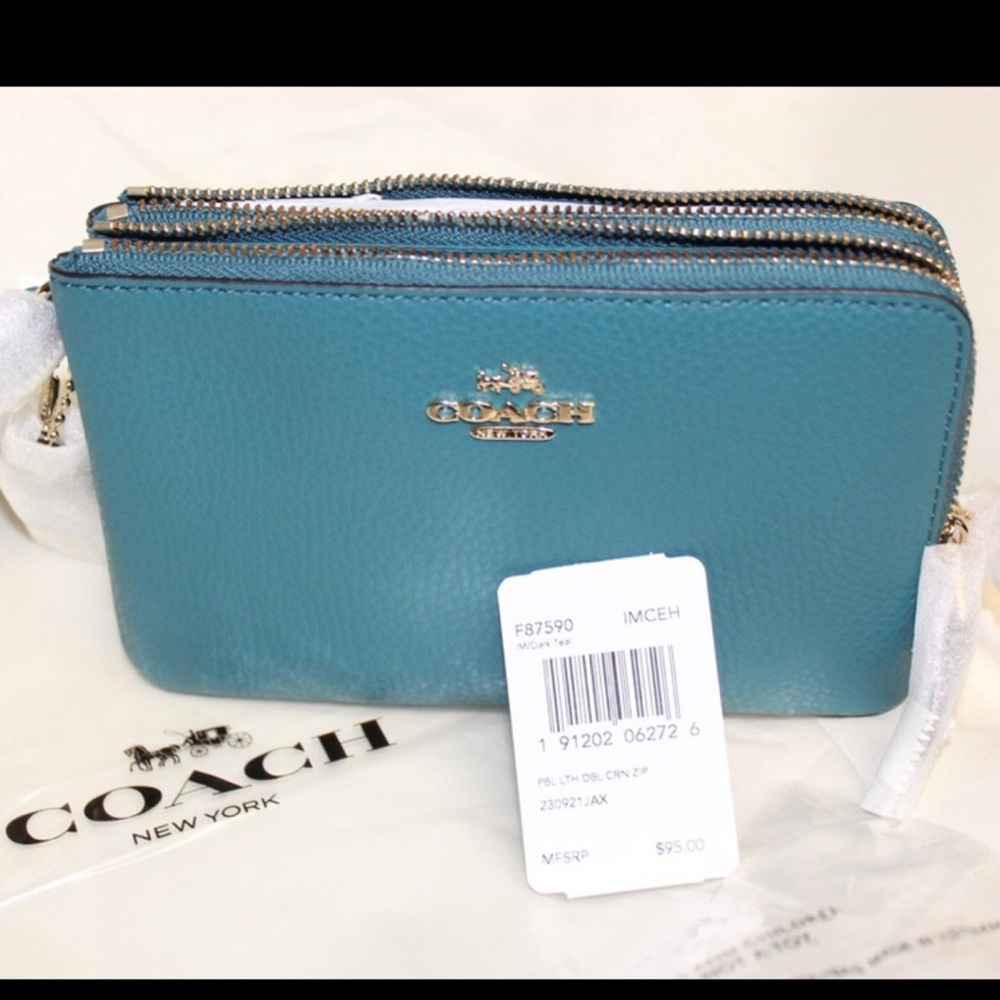 NWT Coach Teal Pebble Leather Wallet